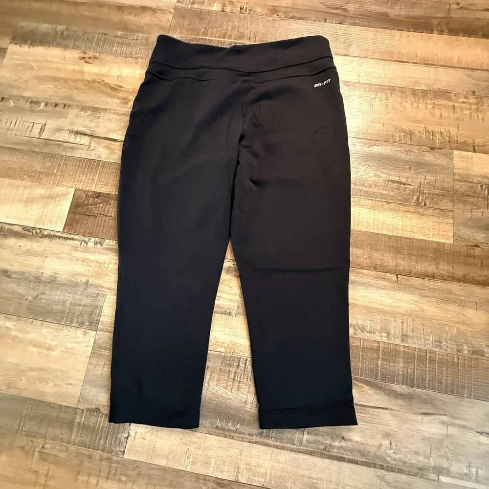 Nike Dri-Fit Women's Running Capri Leggings Size L Black
